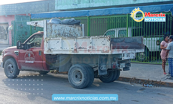 La imagen tiene un atributo ALT vacío; su nombre de archivo es moto4.jpg