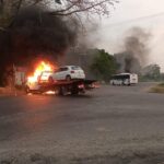 Grupos armados vuelven atacar en Tabasco, ahora queman autobús y grúa