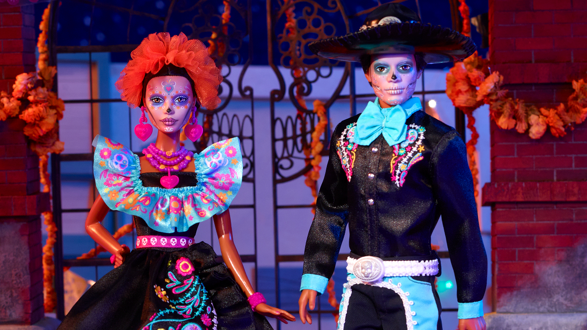 Barbie y Ken, listos para celebrar el Día de Muertos.