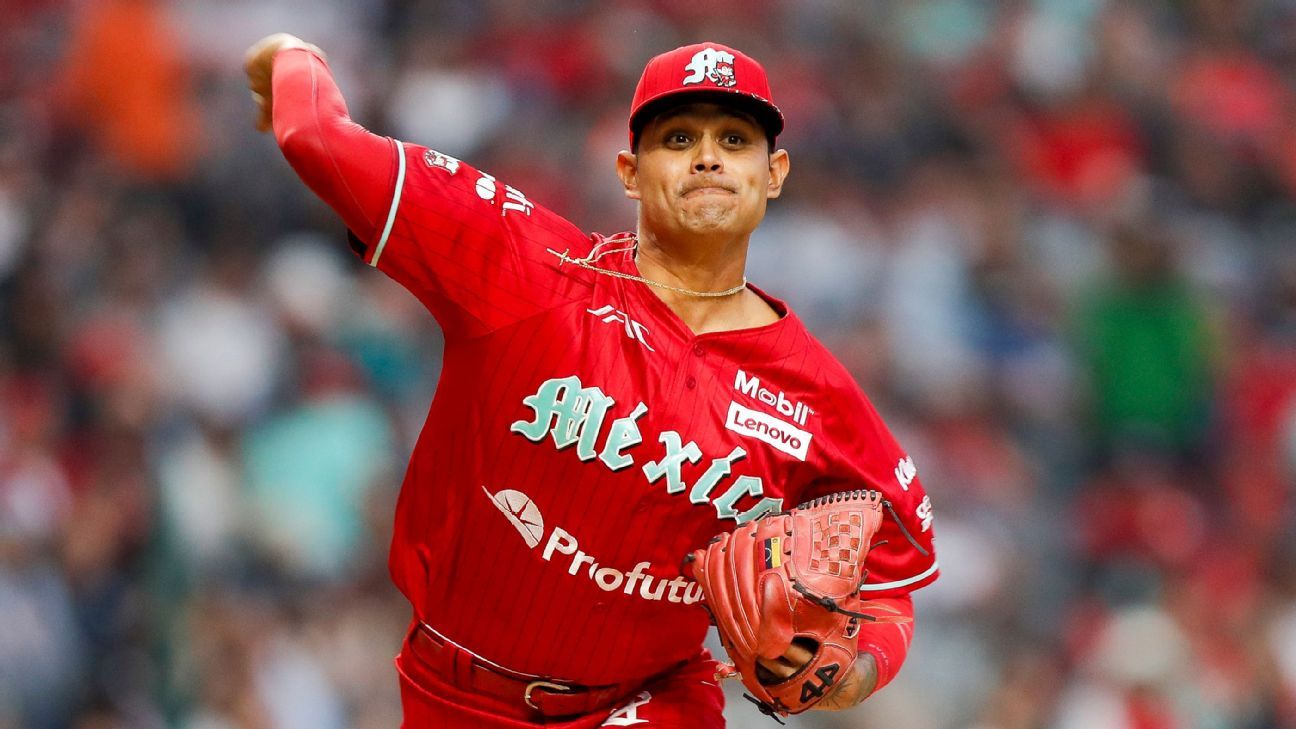 Erick Leal firma con los Yankees de Nueva York.