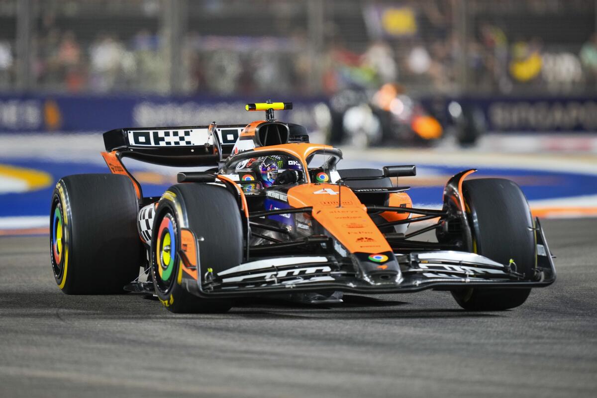 Pierde ‘Checo’ Pérez en Singapur; queda en 10º lugar
