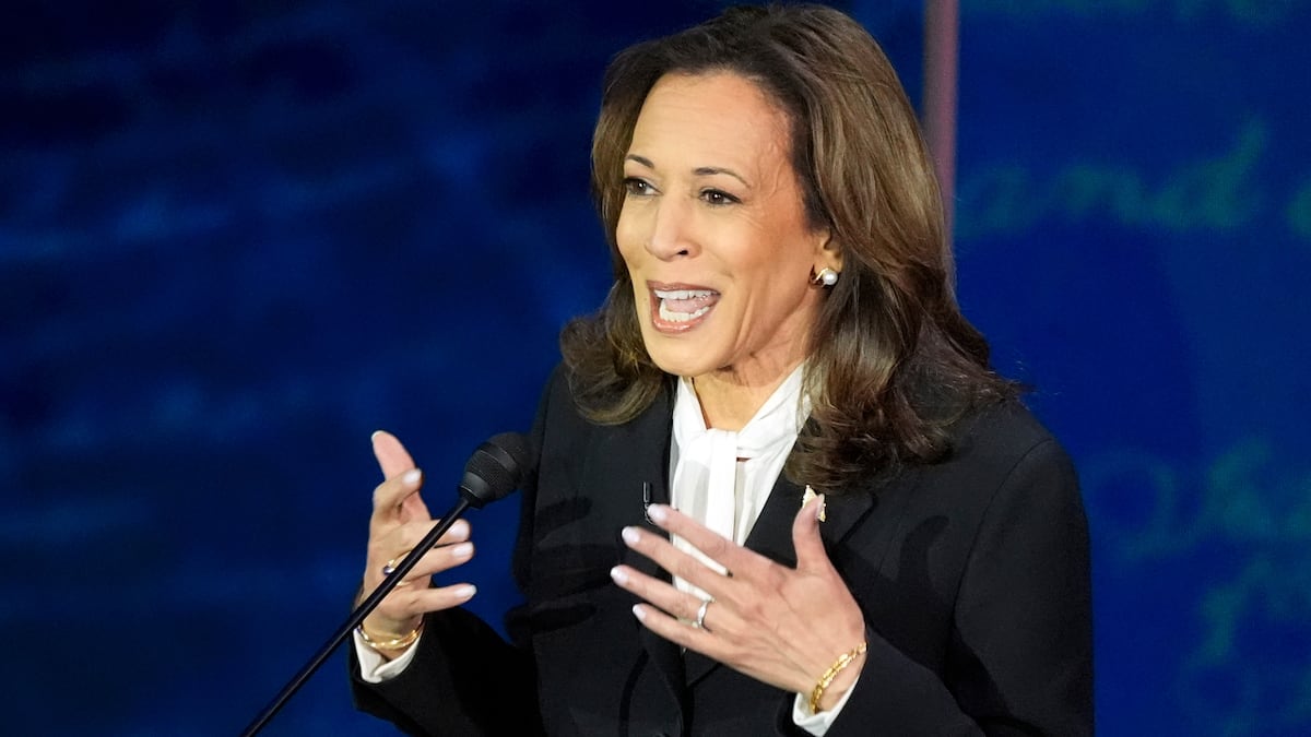 Kamala enfoca una de sus estrategias en latinos que viven en Pensilvania.
