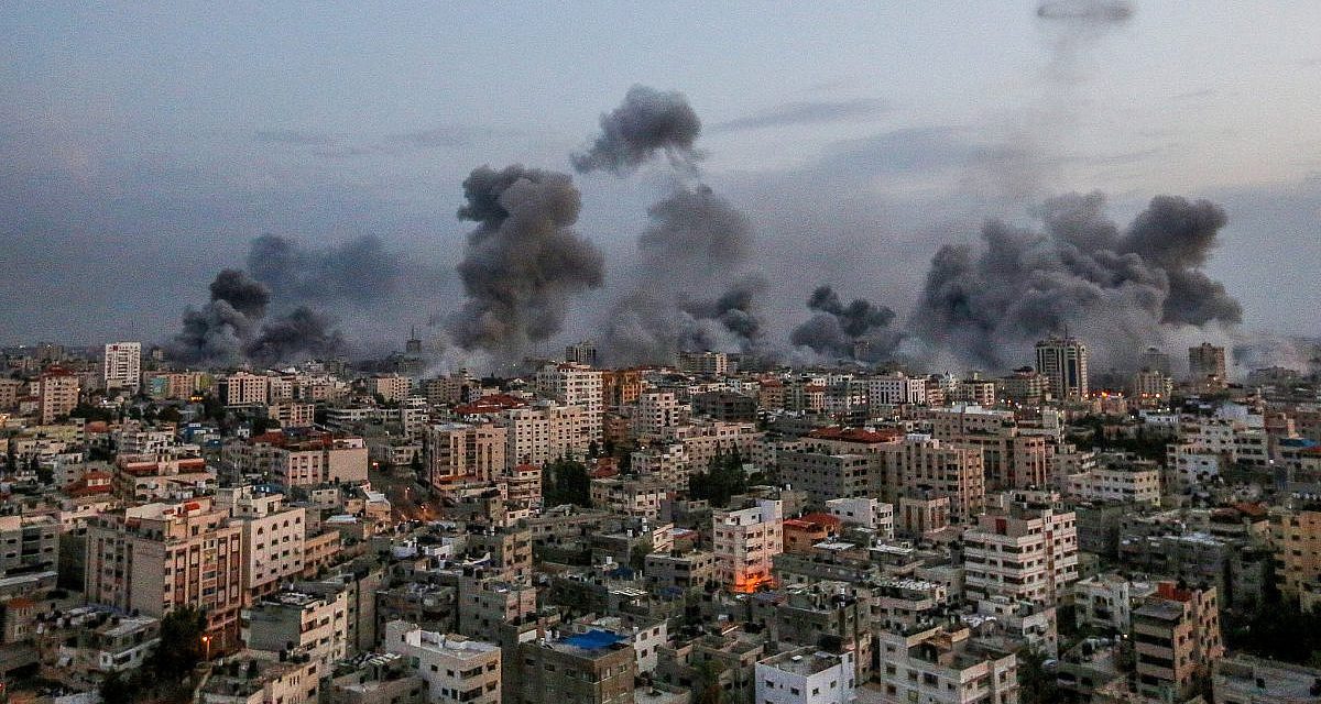 Acepta gobierno israelí que existe "alta probabilidad" que rehenes murieran en bombardeo.