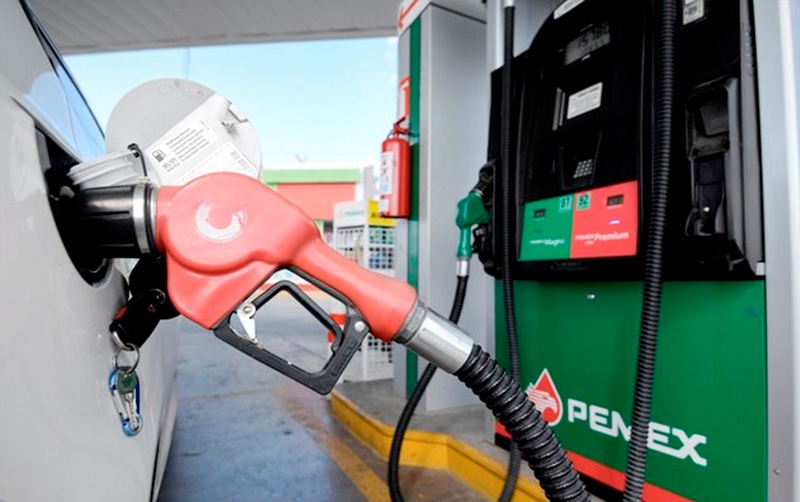 El precio de la gasolina se disparó y podría rebasar los 30 pesos en el primer trimestre de 2025
