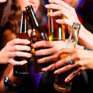 En Cancún, 40% de la población consume bebidas etílicas