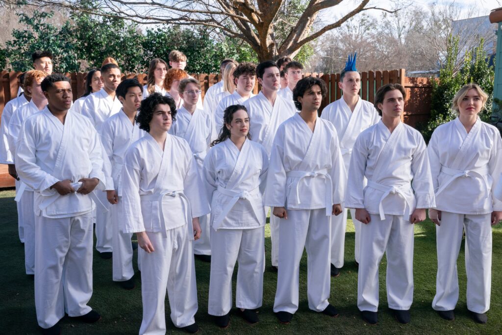 Lanzan trailer de la última temporada de Cobra Kai