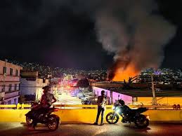 Se incendia el Mercado Central de Acapulco