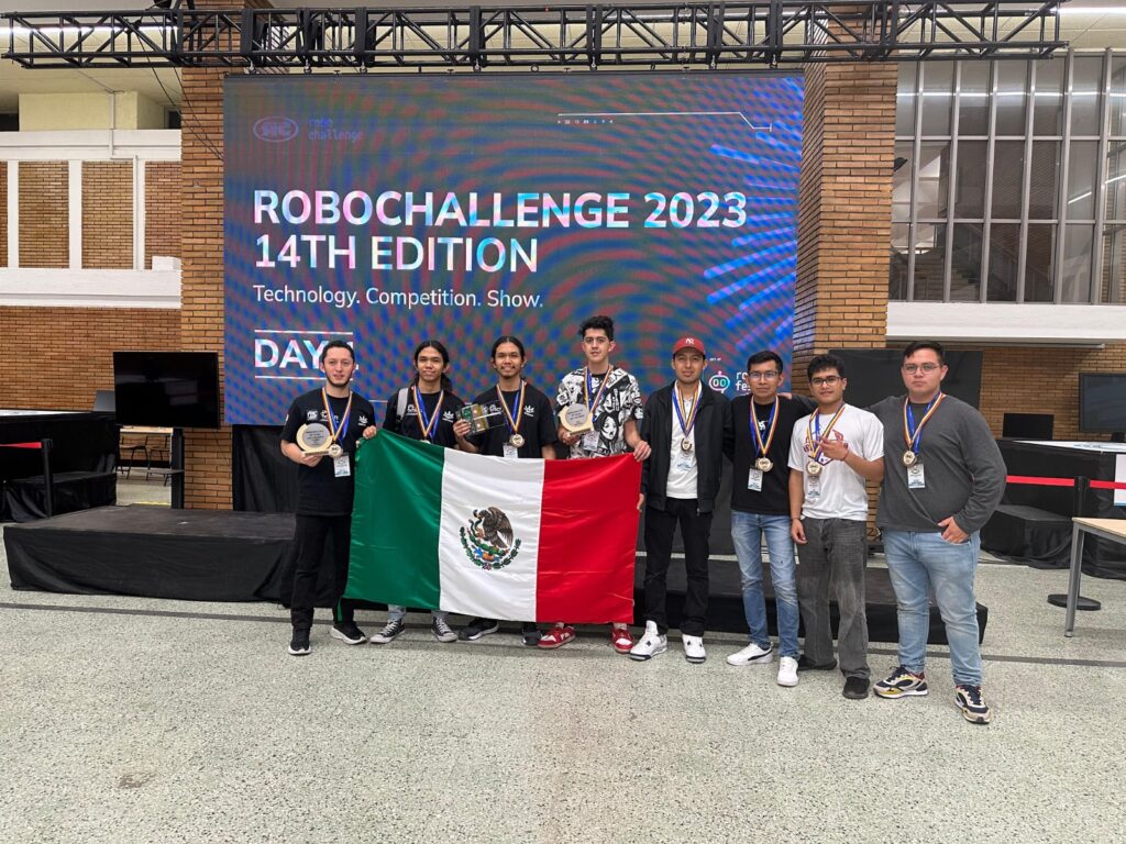 Joven yucateco viaja al Mundial de Robótica en Rumania