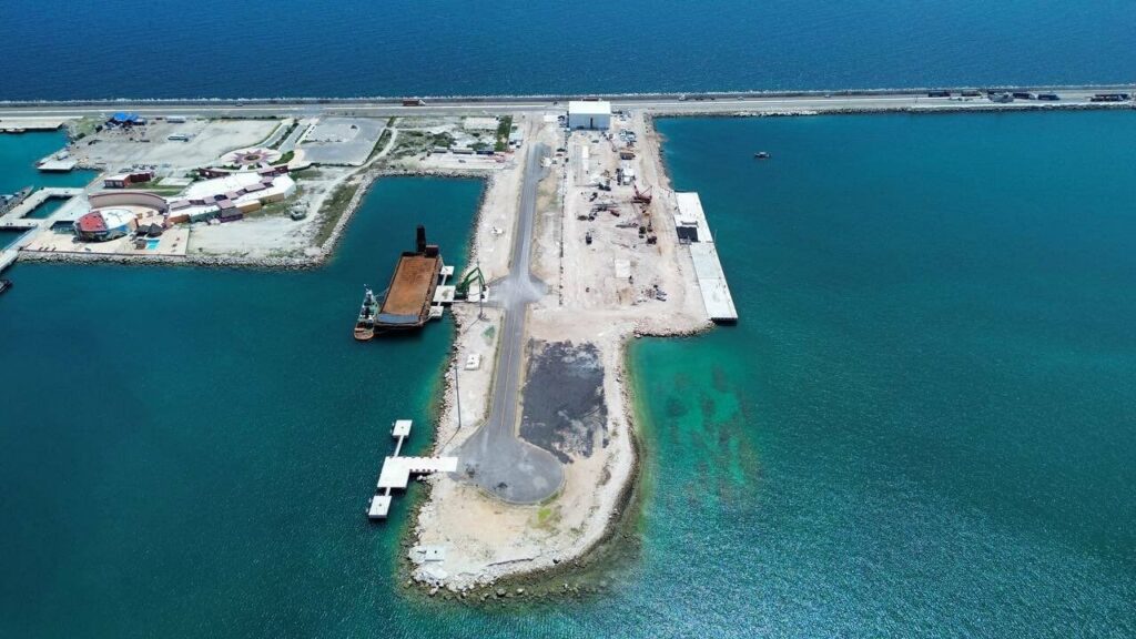 Ampliarán el puerto de Progreso, en Yucatán, y conectará con el Tren Maya