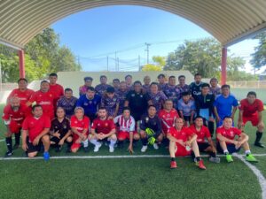 Comunicadores derrota municipio 5 goles a 2 en Fut7