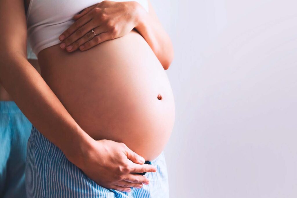 Adolescentes terminan en hospitales de Playa del Carmen tras abortos