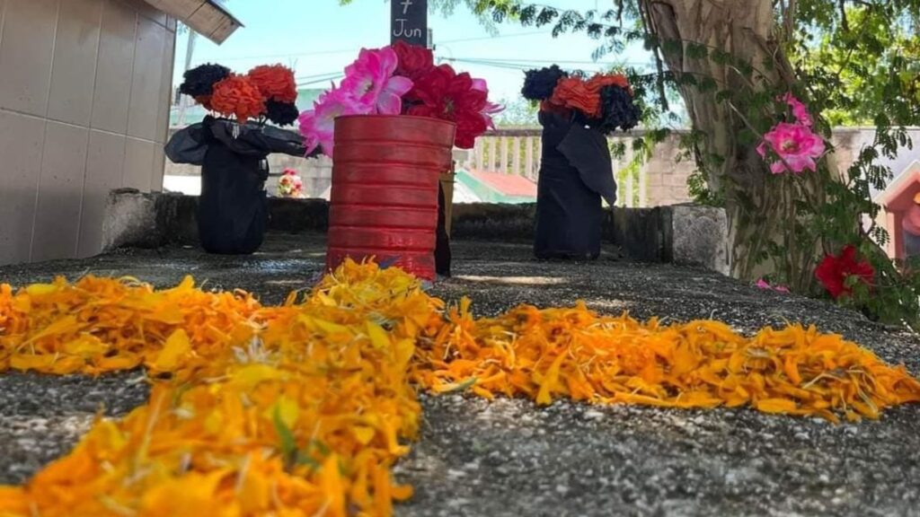Prevén visita de 70 mil personas al panteón municipal de Playa del Carmen