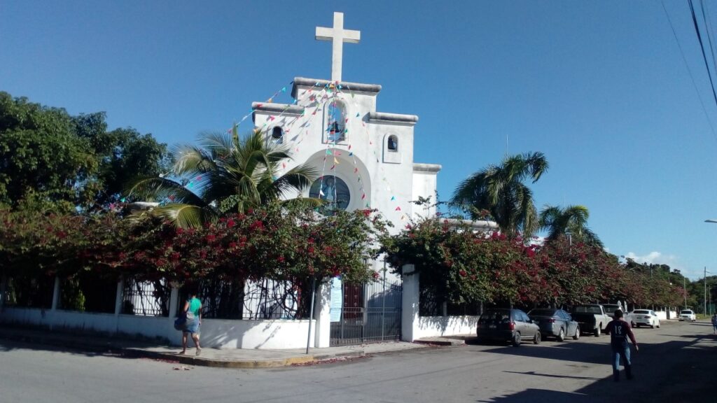 Existen 952 lugares de culto en Cancún