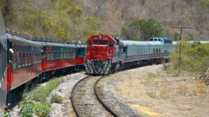 Incrementa hasta 112% el robo de trenes de carga en México