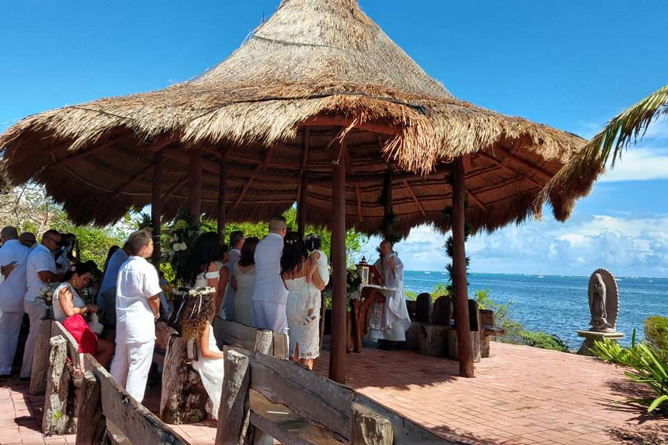 Quintana Roo atrae a más de un millón de turismo religioso al año