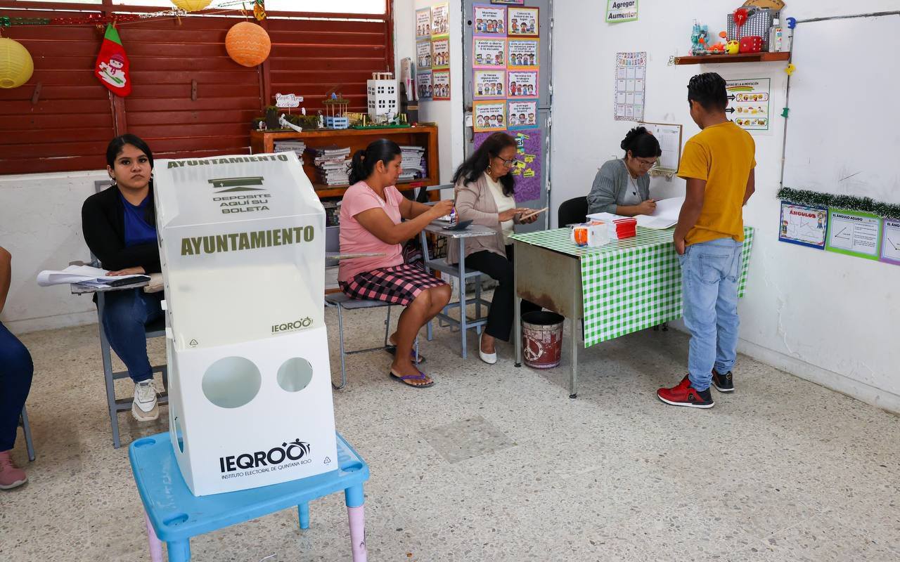 La elección del delegado en Alfredo V. Bonfil en Cancún marcha sin contratiempos en esta jornada electoral.