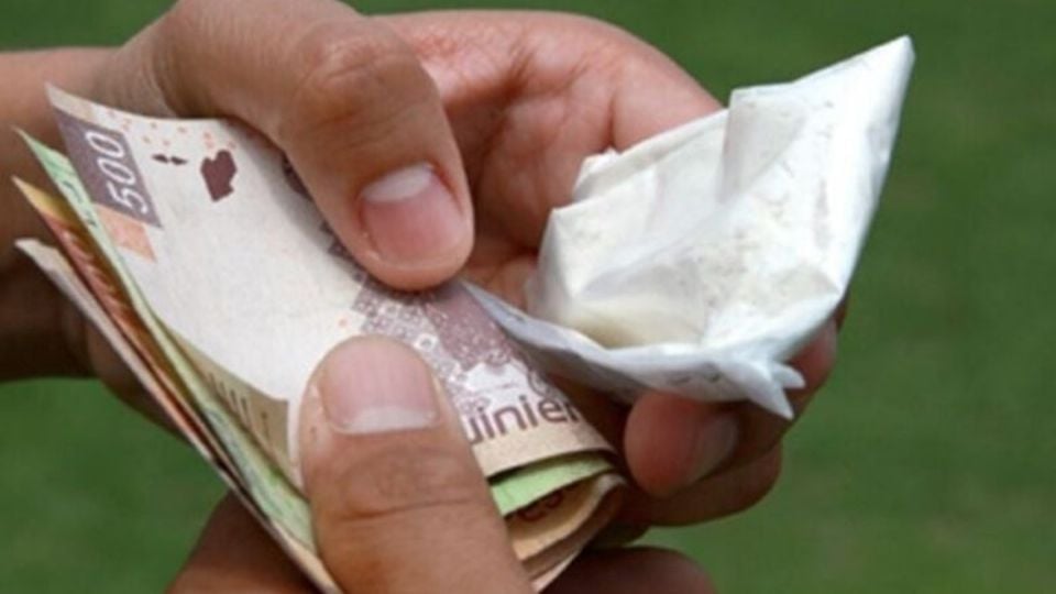 Decomisan más de 400 dosis de drogas en la Ciudad de México
