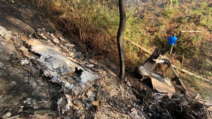 Mueren 7 personas tras desplomarse una avioneta en Jalisco