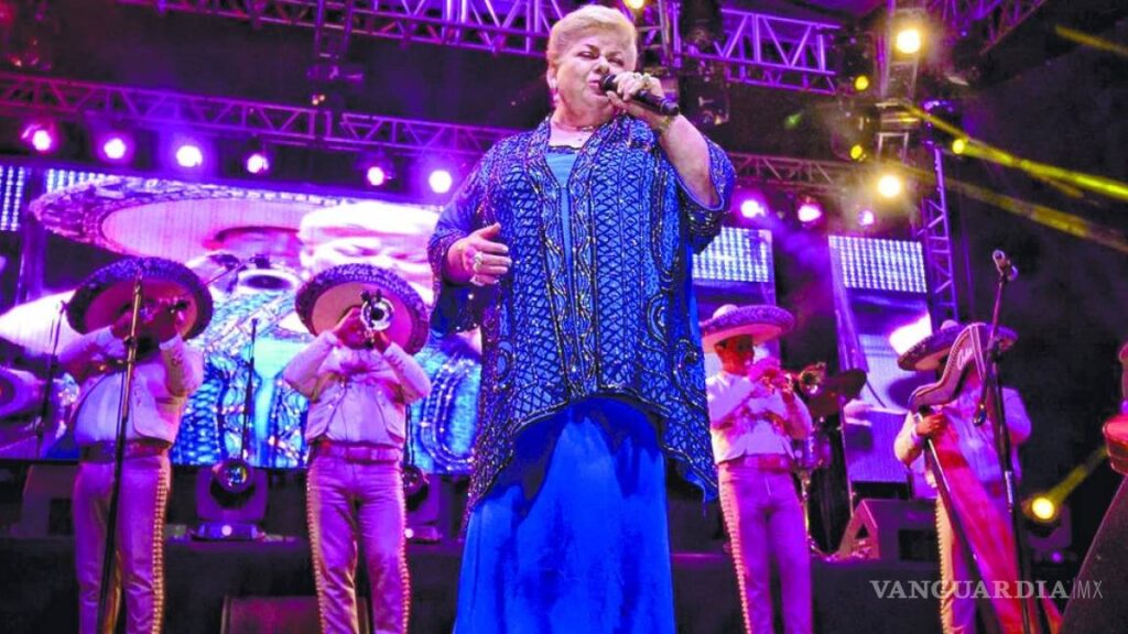 Hospitalizan en Veracruz a Paquita la del Barrio