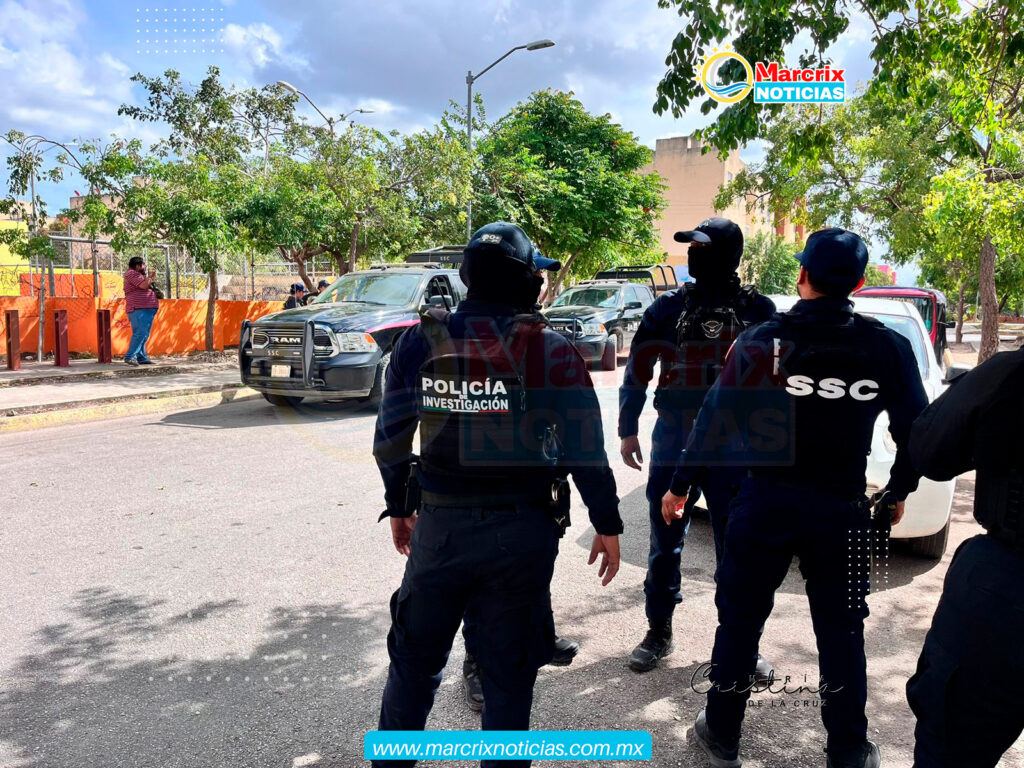 Reportan detonaciones por arma de fuego en tienda de abarrotes, en Cancún