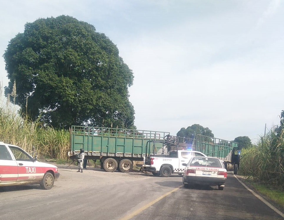 La zona cañera de Veracruz está de luto, por trágico accidente entre motocicleta y camión cañero que deja un con el fallecimiento de un niño de 3 años y tres heridos de gravedad