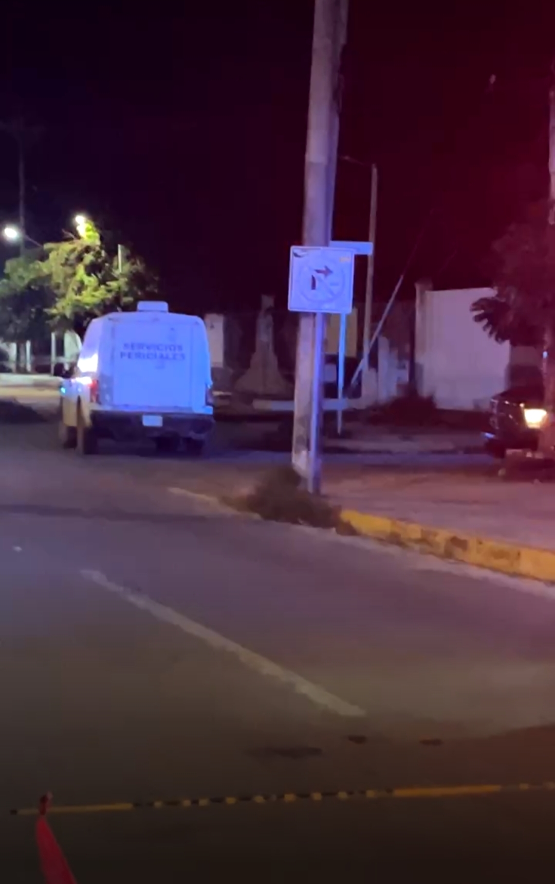 Delincuentes dejan cabeza de un hombre frente al SEMEFO de Playa del Carmen con mensaje dirigido a los "colombianos"