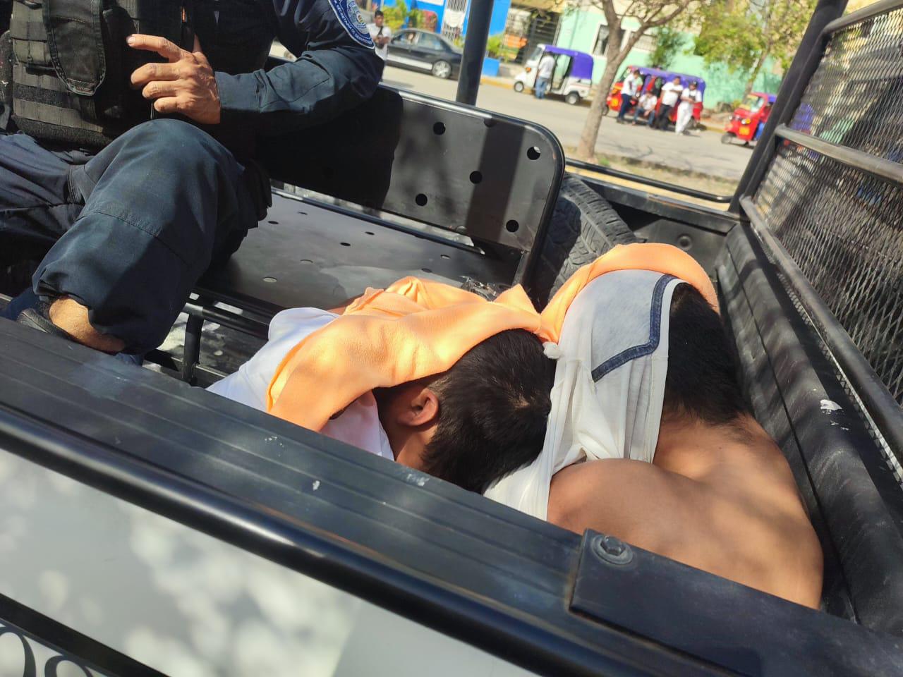 Tres detenidos que balearon una vivienda en Cancún.
