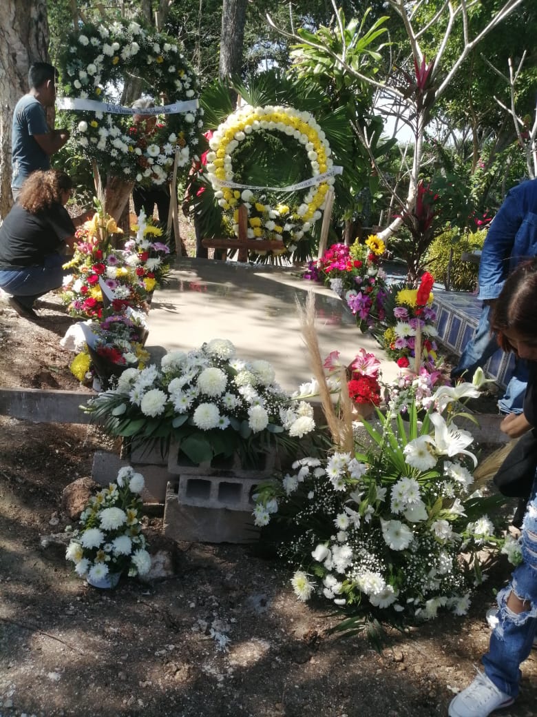 De acuerdo a las declaraciones de la tía del joven asesinado, Rubelia Hernández, entrevistada por Marcrix Noticias, señaló que el cuerpo de su sobrino presentaba múltiples moretones