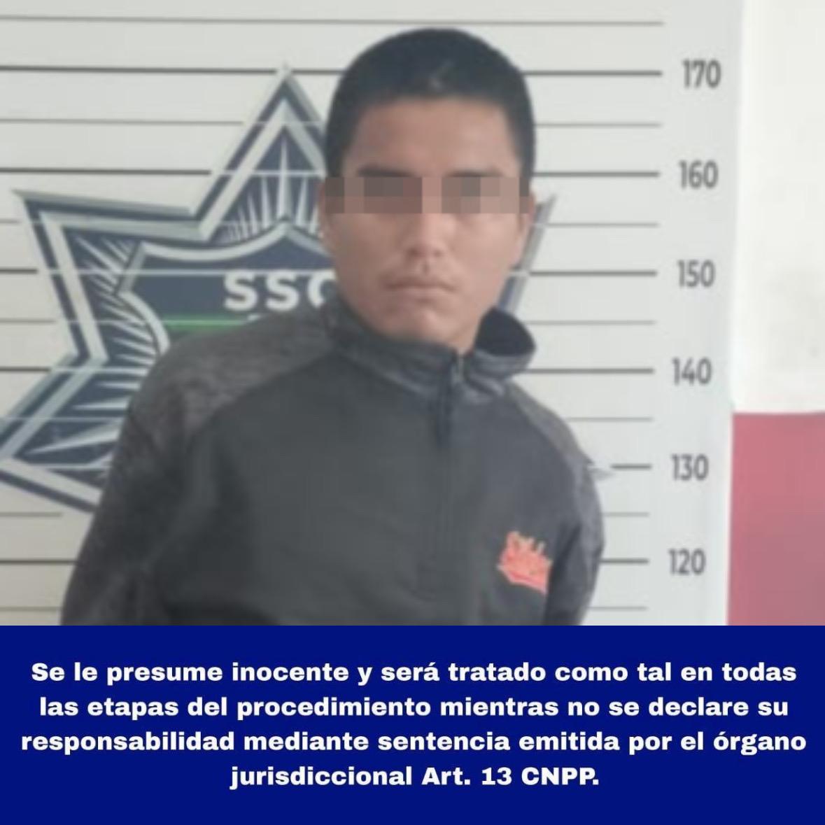 José Manuel "N" amenazó a su vecino de muerte con un machete y además lapidó su automóvil.