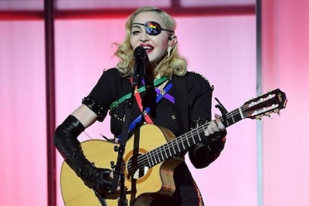 La cantante Madonna ha criticado abiertamente las últimas órdenes emitidas y aprobadas por el mandatario contra la comunidad LGTBIQ+
