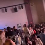 El show de los artistas Jorge Jr y “Los 4- Cuach” debió de iniciar a las 22 horas, sin embargo, eran las 2 de la mañana y por diferencias entre el promotor artístico de nombre “Mandy” y el personal del casino