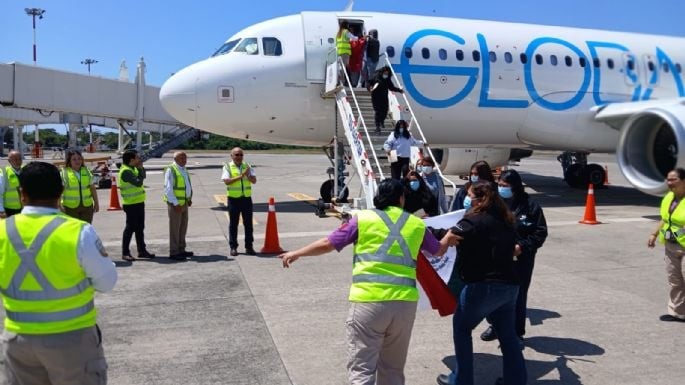 De los 157 ciudadanos mexicanos deportados, 25 son mujeres, 127 hombres, tres niñas y dos niños.