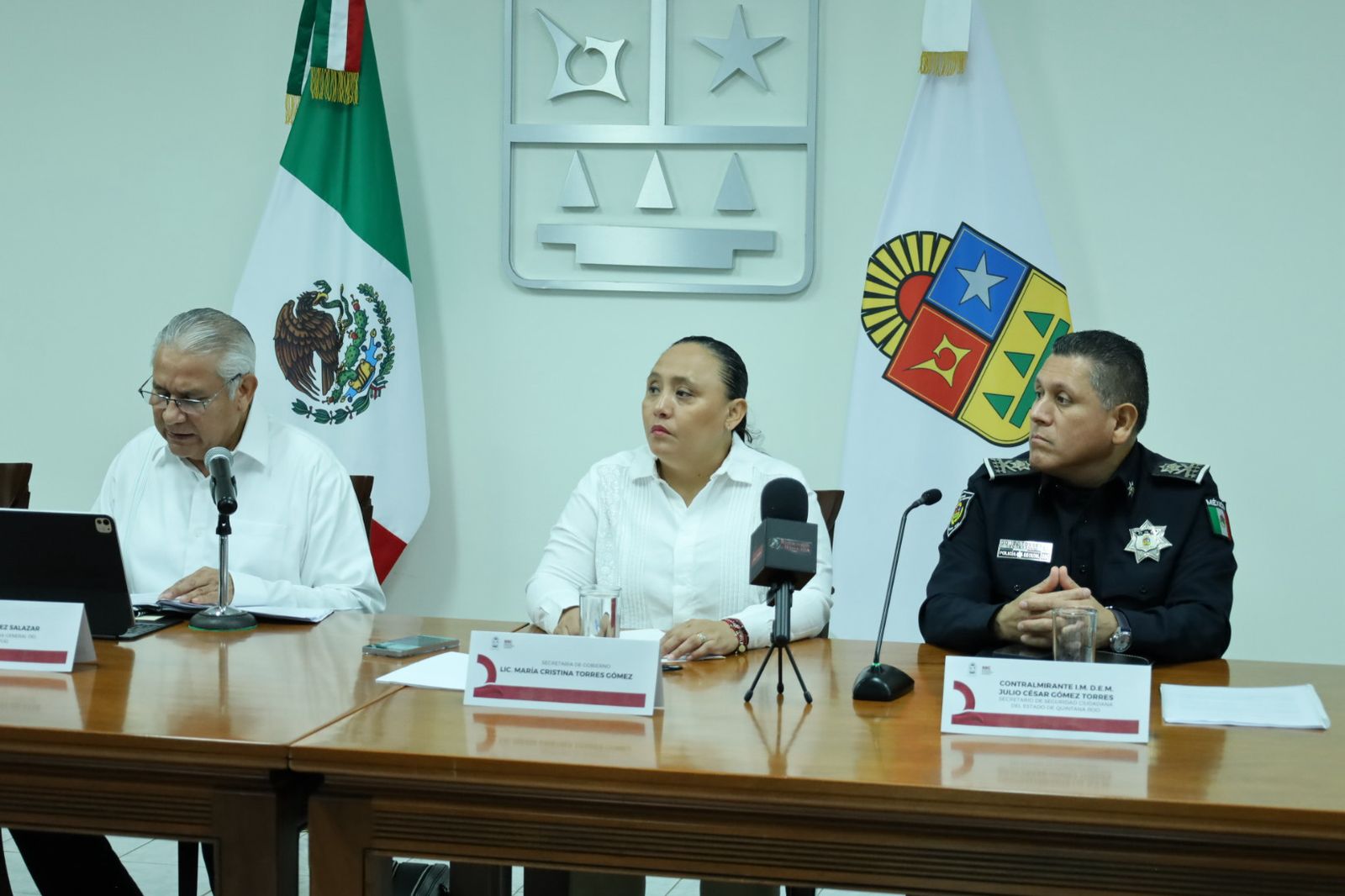 Del 24 al 30 de marzo en Quintana Roo se incautaron cinco armas de fuego, mil 146 dosis de marihuana, 158 de dosis crack, 83 dosis de cocaína y 121 dosis de cristal.