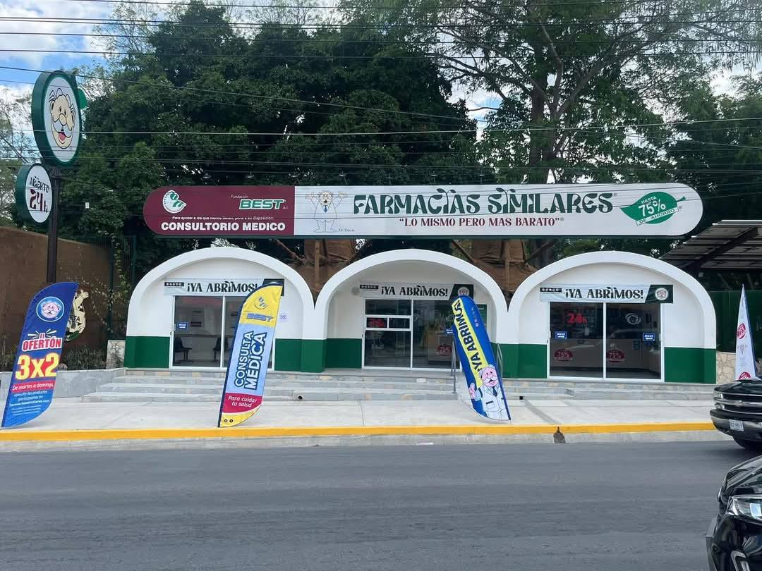 Esta sucursal ha sido construida con más de 10 mil botellas de PET recicladas y una capa de aislamiento elaborada a partir de fibras de coco
