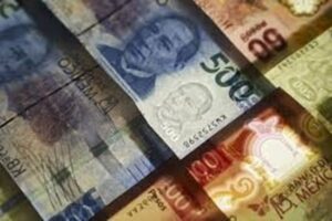 Cierra octubre a la baja Peso Mexicano frente al dólar.