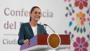 Sheinbaum descarta nuevos impuestos y gasolinazos en 2027