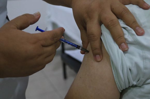 Aplicarán 33 mil vacunas contra VPH en escuelas de Quintana Roo