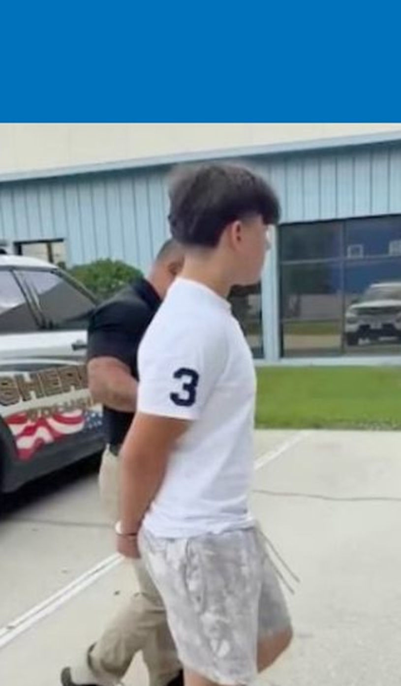 Por hacer una broma con IA detienen a estudiante de secundaria en Florida, Estados Unidos.