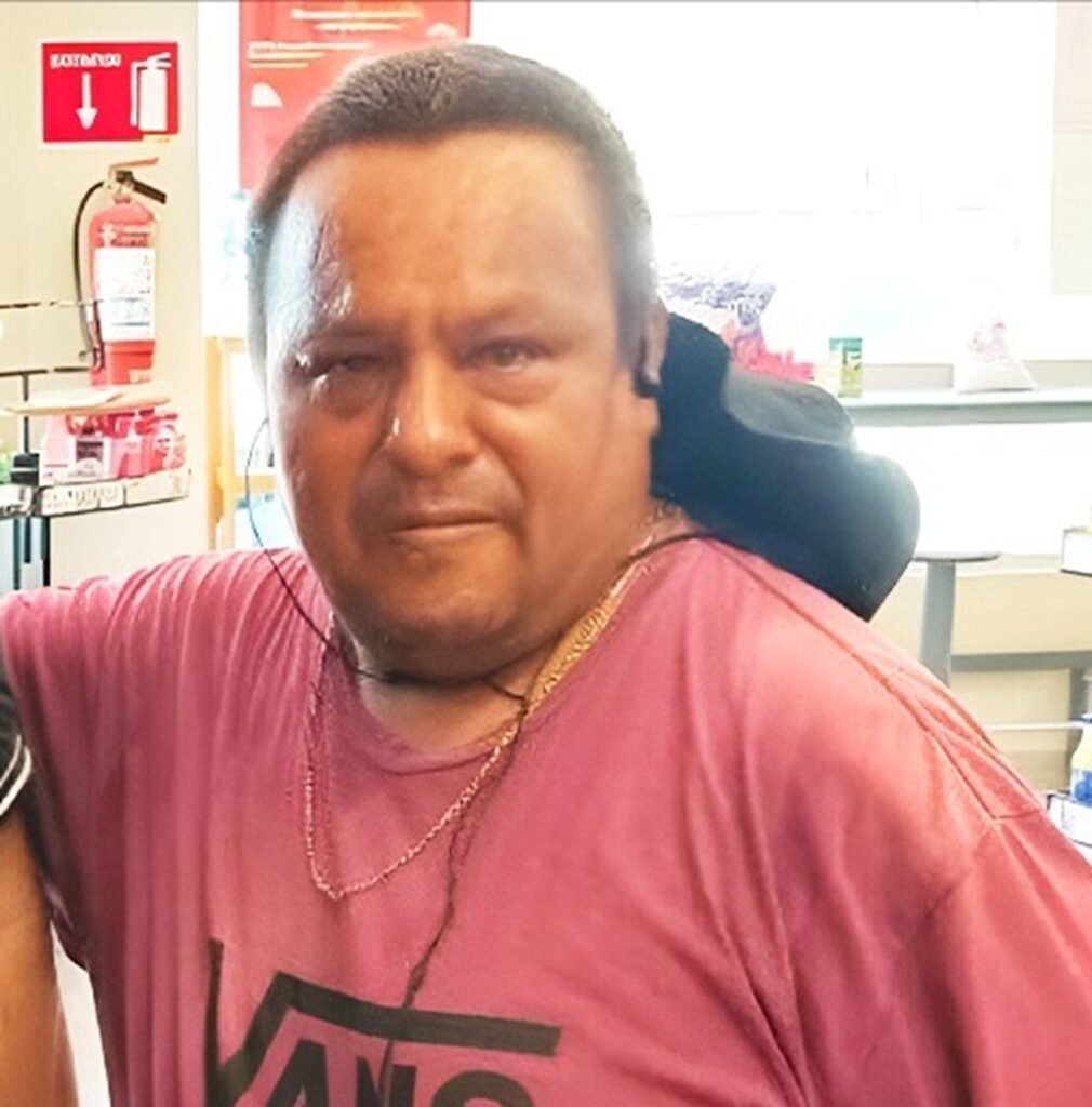 Carlos "El Papayita" . Su muerte no fue broma sino homicidio, señala su madre.
