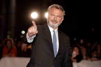 Sam Neill enfrenta su enfermedad con serenidad y gratitud