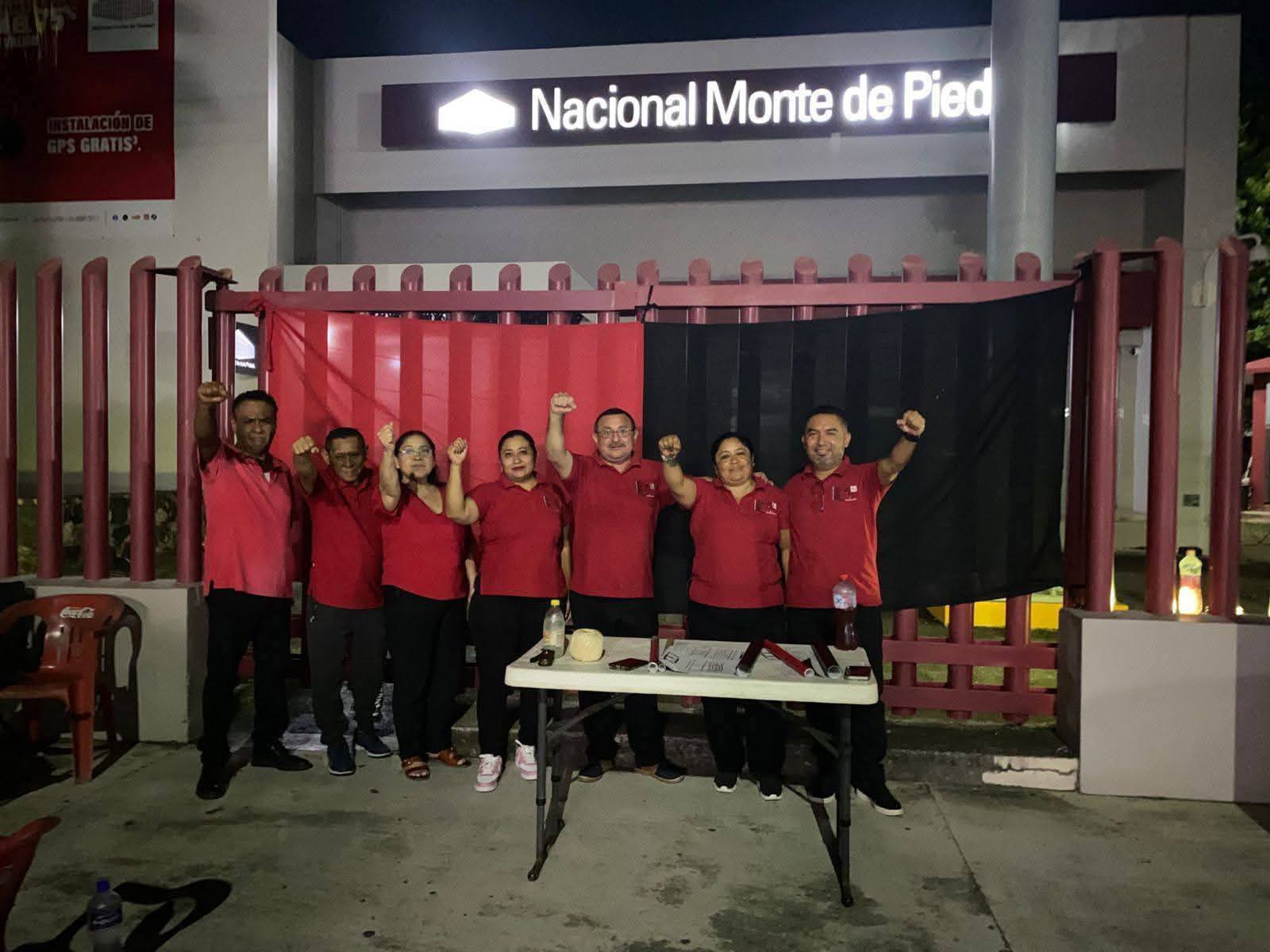 Trabajadores del Monte de Piedad en Quintana Roo se unen a la huelga nacional
