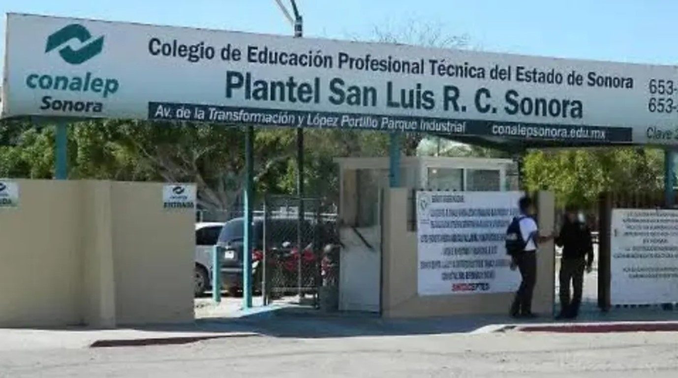 Expulsan a alumnos del Conalep de Sonora por darle agua con ácido a otro estudiante