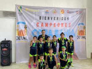 Club Pajaritos gana Copa Internacional de Básquetbol Chetumal 25