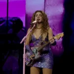 Shakira enciende el escenario del upfront de Televisa