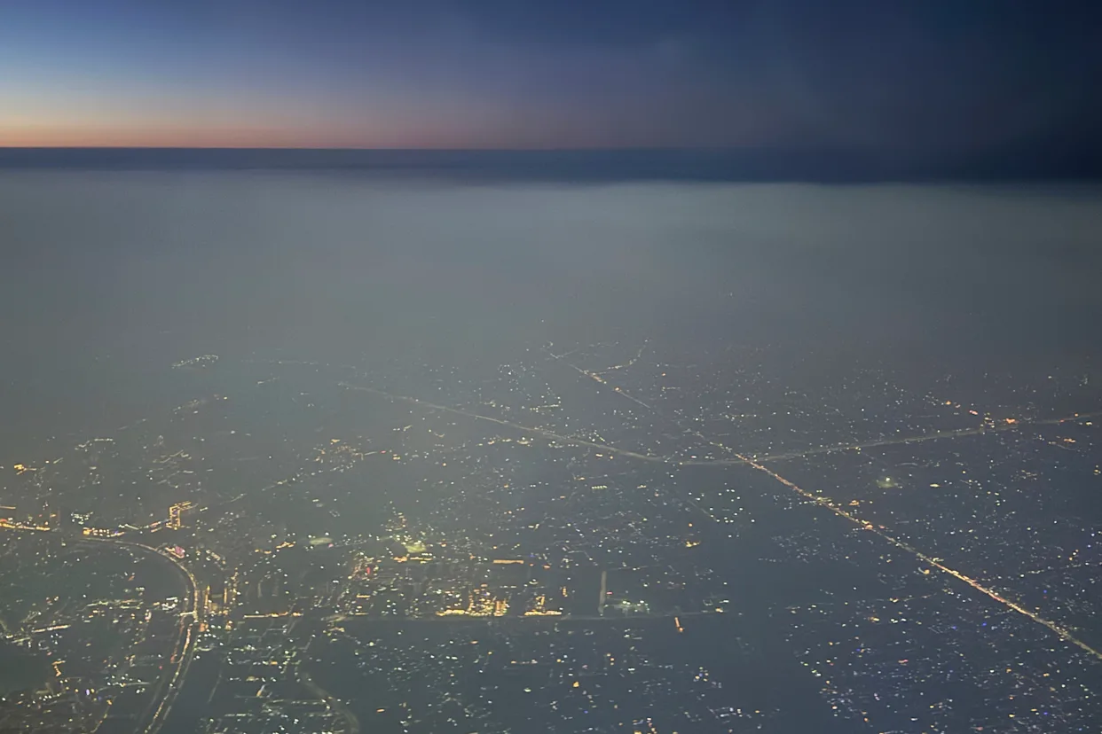 Nueva Delhi realiza prueba de siembra de nubes para limpiar el aire