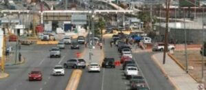 Tras cierre del gobierno de Estados Unidos hay largas filas en la frontera.