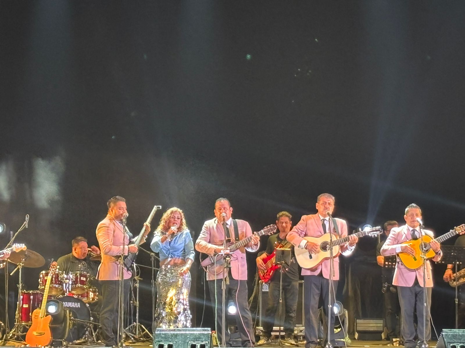“Los Dandys” y su música romántica prevalecerá en el tiempo