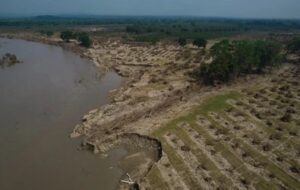 Pemex indemnizará a víctimas por derrame de petróleo en Poza Rica.