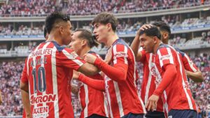 El Guadalajara fue amo y señor de los primeros 45 minutos en la Perla Tapatía y reflejó su dominio en el marcador.