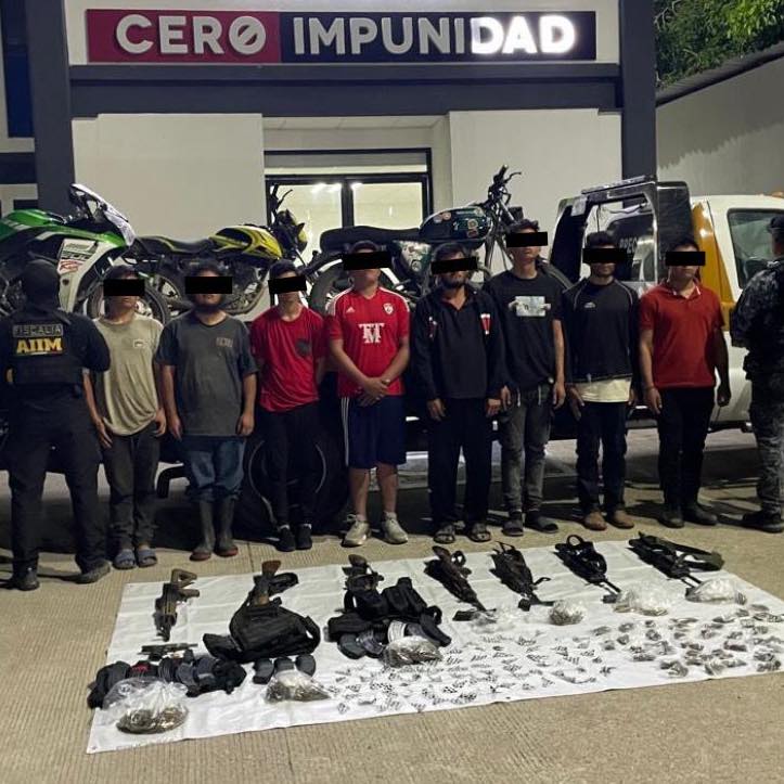 Con todo un arsenal detienen a ocho jóvenes delincuentes en Chiapas